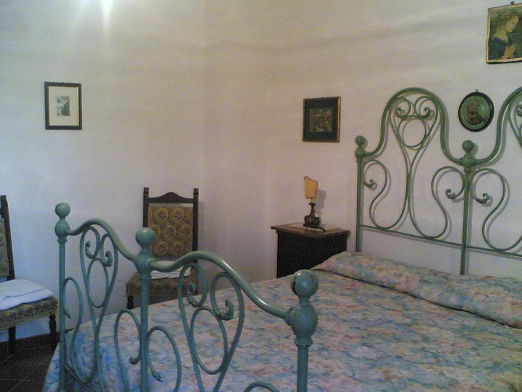 Bed&Breakfast Giardino Agritourist Controguerra Ruang foto