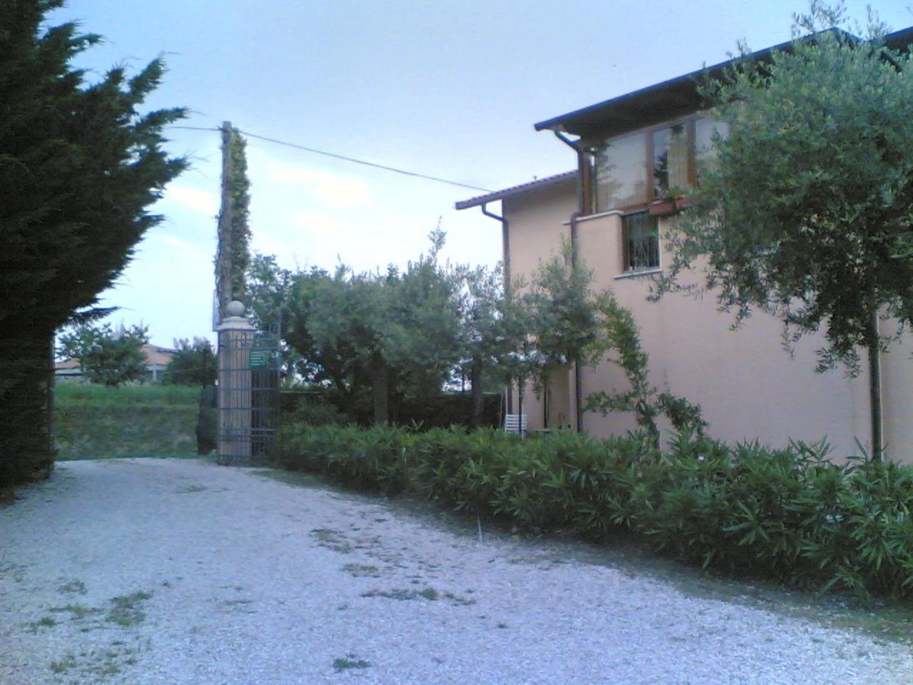 Bed&Breakfast Giardino Agritourist Controguerra Bagian luar foto