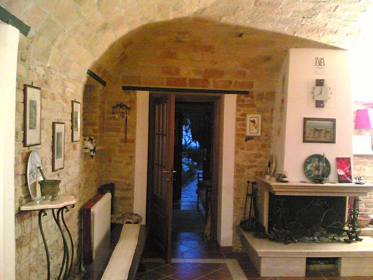 Bed&Breakfast Giardino Agritourist Controguerra Bagian luar foto